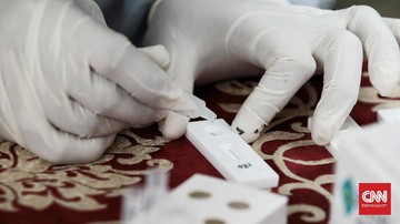 BPKP memaparkan penurunan harga rapid test antigen seiring peningkatan suplai dari produksi dalam negeri.