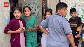 VIDEO: Tangis Warga Gaza Ratapi Korban Serangan Israel