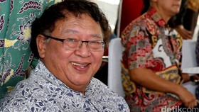 Jenazah Wimar Witoelar Dimakamkan di TPU Tanah Kusir Sore Ini