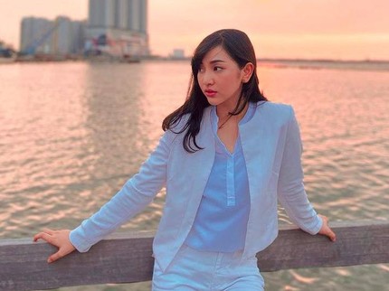 Pesinetron Cantik Harini Sondakh Sering Dikira Mualaf, Faktanya...