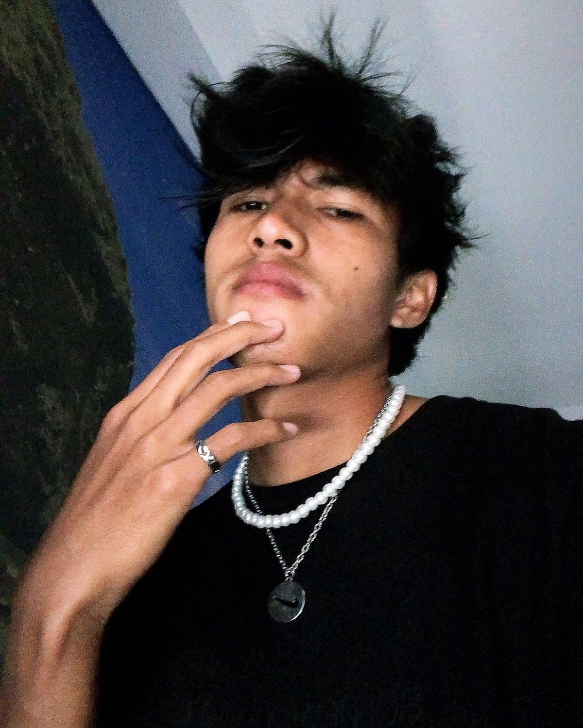 Nama pesepakbola Yudha Febrian tengah menjadi sorotan karena diduga melakukan pelecehan&period; Yuk kita intip sosoknya&excl;