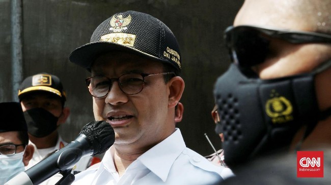 Anies Baswedan mengatakan berdasarkan hasil survei serologi, hampir separuh warga Jakarta pernah terinfeksi virus corona.