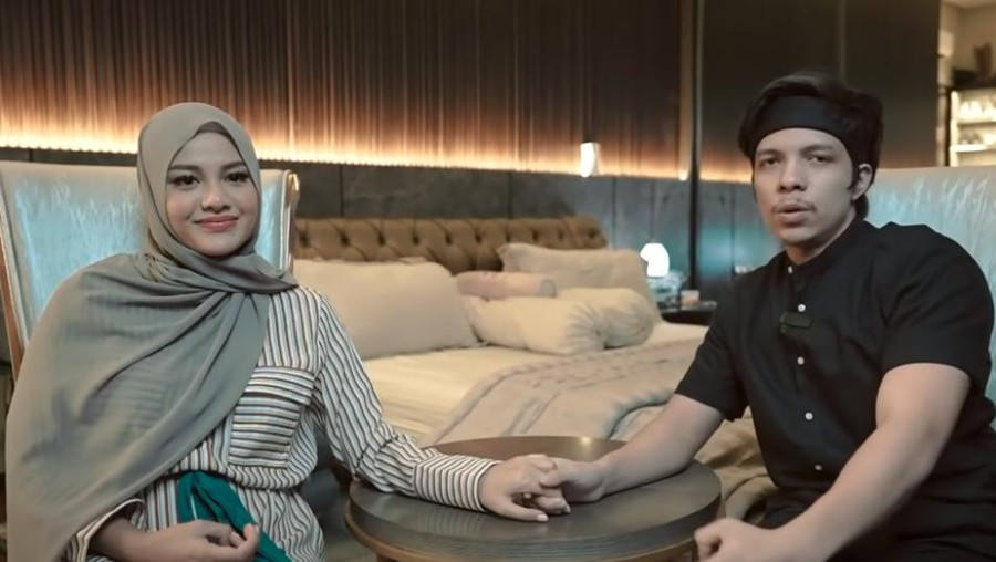 Atta Halilintar, Aurel Hermansyah