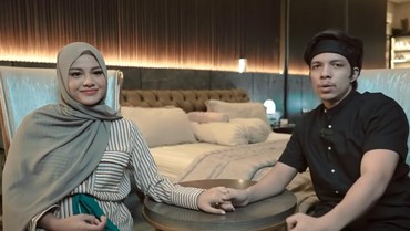 img-title Aktif Bikin Konten Usai Keguguran, Ini Kondisi Aurel Hermansyah Sekarang