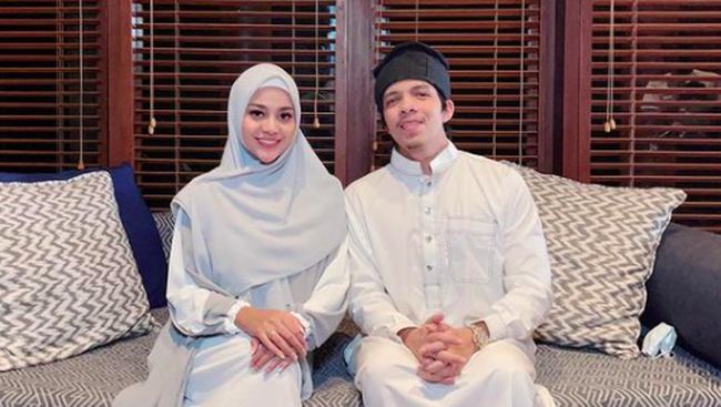 Atta Halilintar dan Aurel Hermansyah menggelar prosesi tedak siten untuk merayakan tujuh bulanan putri pertama mereka, Ameena.
