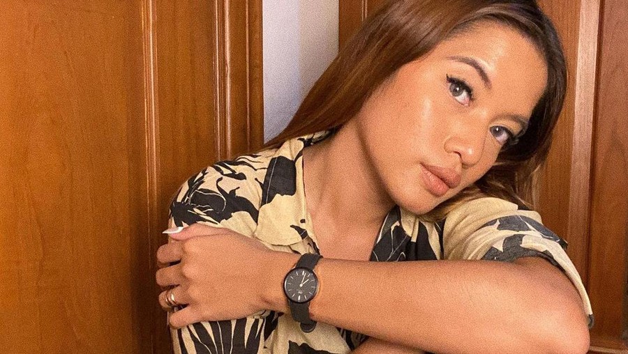 Cantika Abigail sedang ramai dibicarakan oleh netizen karena kisah percintaanya. Yuk kita lihat potret Cantika!