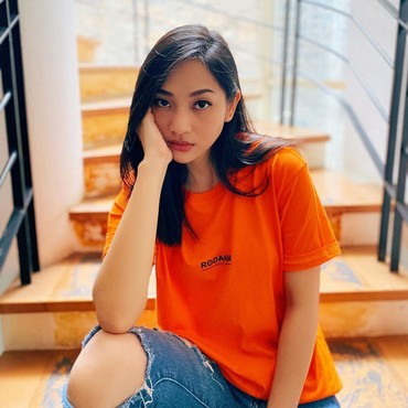 Mengenal Harini Sondakh yang Sering Dikira Mualaf