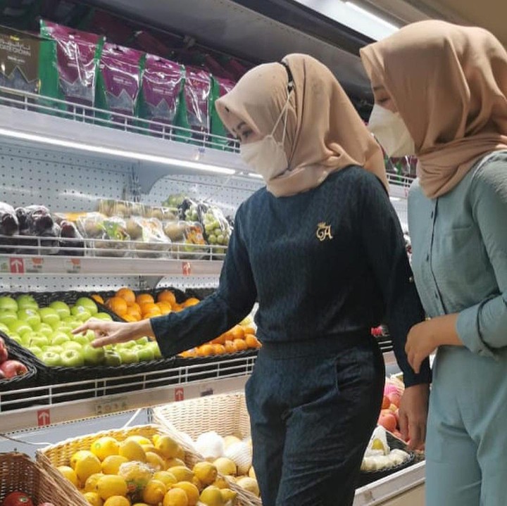 <p>Anak gadis Ridwan Kamil, yang akrab disapa Zara, sudah beranjak dewasa. Makin besar semakin mirip nih sama ibunda. "<em>Ya ampun tetehhhh.. Makin besar makin mirip ihhh.. Love u tth zara @camilliazr Kembarankuuuuhhh,</em>" tulis Bunda Atalia. (Foto: Instagram @ataliapr)</p>
