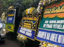 Usai Disalatkan, Jenazah Wimar Witoelar Diberangkatkan ke TPU Tanah Kusir