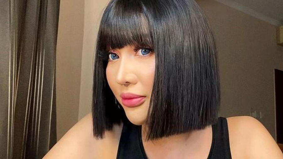 Lucinta Luna mengaku punya burung selama 16 tahun di video baru YouTube Boy William. Yuk lihat potret Lucinta Luna!