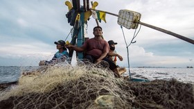 FOTO: Mengarungi Lautan demi Bisa Mudik Lebaran