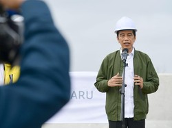 Momen Jokowi Sebut Provinsi Padang Saat Cek Tol Pekanbaru-Bangkinang
