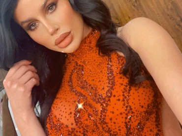 img-title Miss Bulgaria Sebut Andrea Meza Tak Pantas Menang Miss Universe 2020