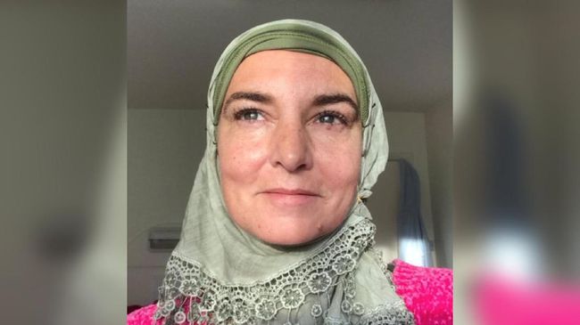 Sinead O'Connor mengumumkan pensiun dari bisnis musik dan menyebutkan album berikutnya, No Veteran Dies Alone (NVDA), akan menjadi karyanya yang terakhir.