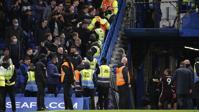 FOTO: Chelsea Menangi Duel Panas di Stamford Bridge