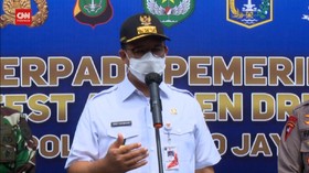 VIDEO: Anies Tinjau Pos Penyekatan Tol Japek