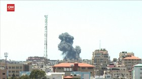 VIDEO: Roket dan Artileri Israel Tak Henti Hujani Gaza