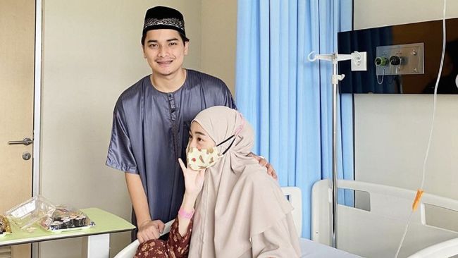 Manajer Alvin Faiz, Adit mengaku tidak tahu menahu soal kabar pernikahan antara Alvin Faiz dan Henny Yuliana Rahman yang santer diperbincangkan di media sosial.