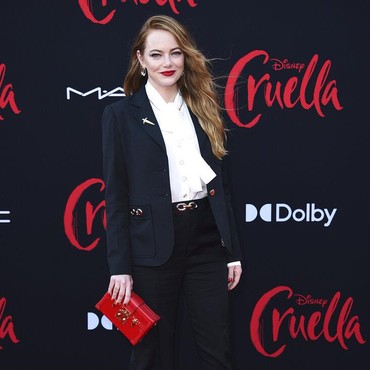 Usai Scarlett Johansson, Kini Emma Stone Pertimbangkan Gugat Disney