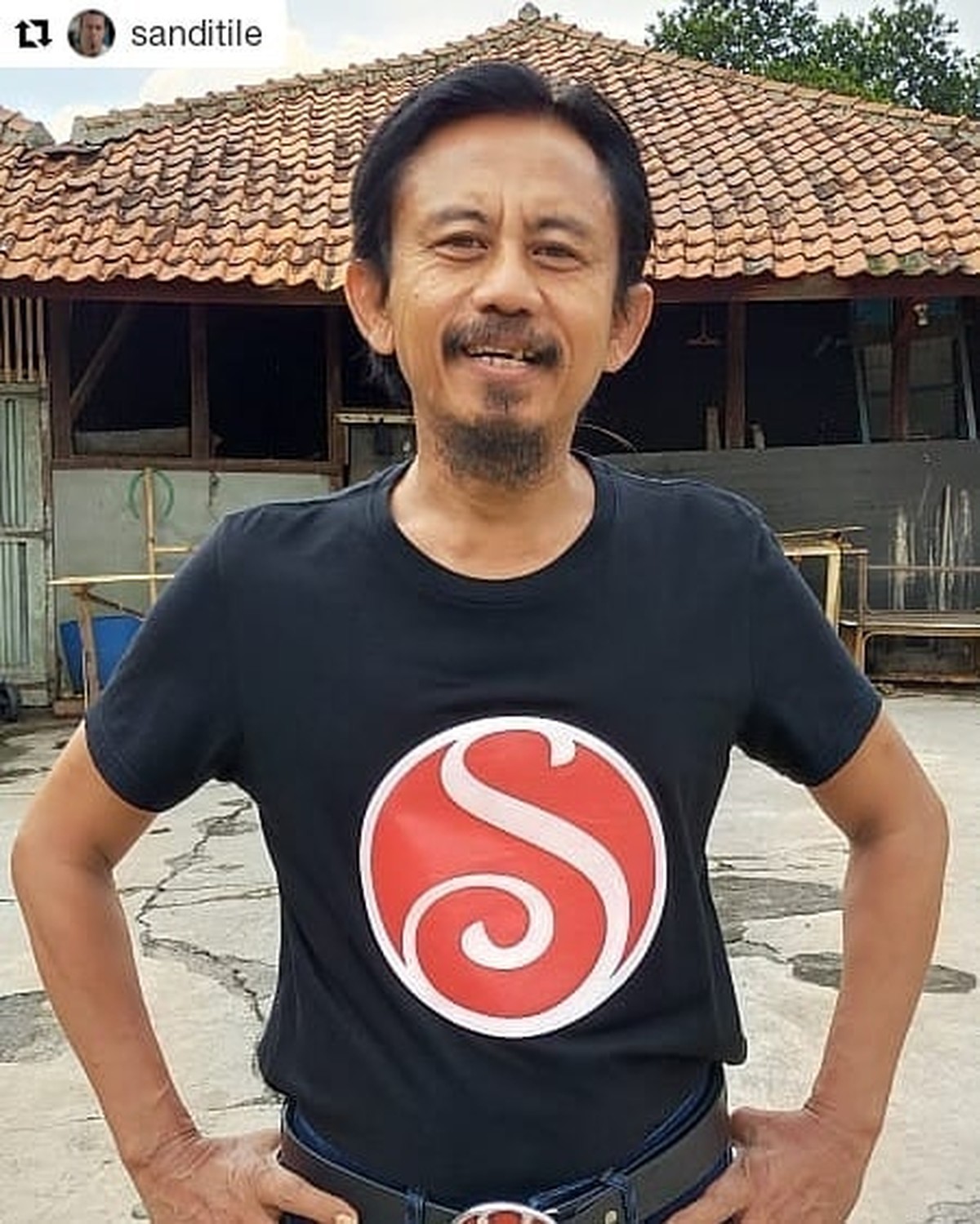 Sikap Epy Kusnandar saat dicegat pihak berwajib ketika mudik jadi sorotan&period; Yuk kita intip potret artis senior ini&excl;