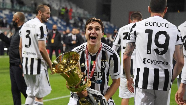 FOTO: Juventus Rebut Gelar Hiburan Coppa Italia