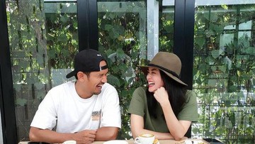 Perhitungan Rendah Tanggal Pernikahan Mereka...