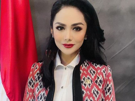 Viral Krisdayanti Suntik DNA Salmon Seharga Rp1 M, Ini Klarifikasinya Bun
