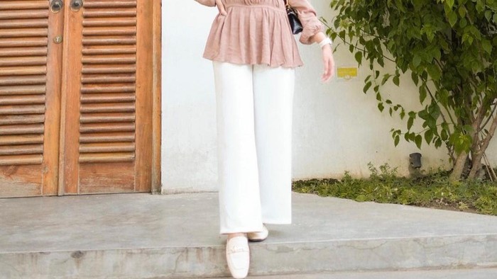 Tips Outfit Hijab dengan Kulot untuk Wanita Pendek, Bikin Kesan Tinggi dan Langsing