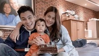 <p>Paula begitu senang bisa melewati bulan Ramadhan dan Idul Fitri dalam keadaan hamil. Kehamilan Paula juga menjadi hadiah bagi Baim Wong ketika berulang tahun. (Foto: Instagram: @paula_verhoeven)</p>