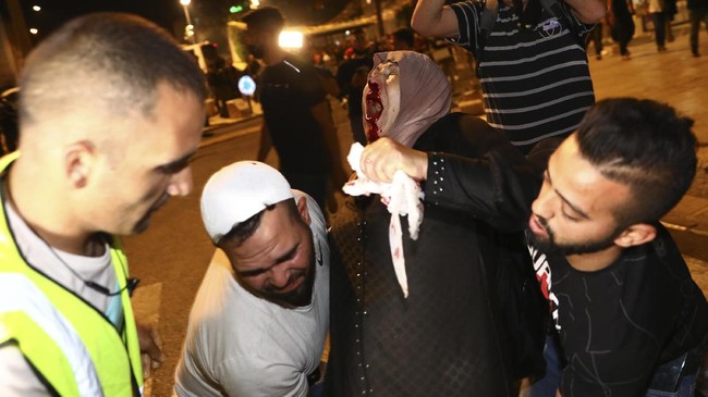FOTO: Aksi Perempuan Palestina Berjuang Lawan Israel