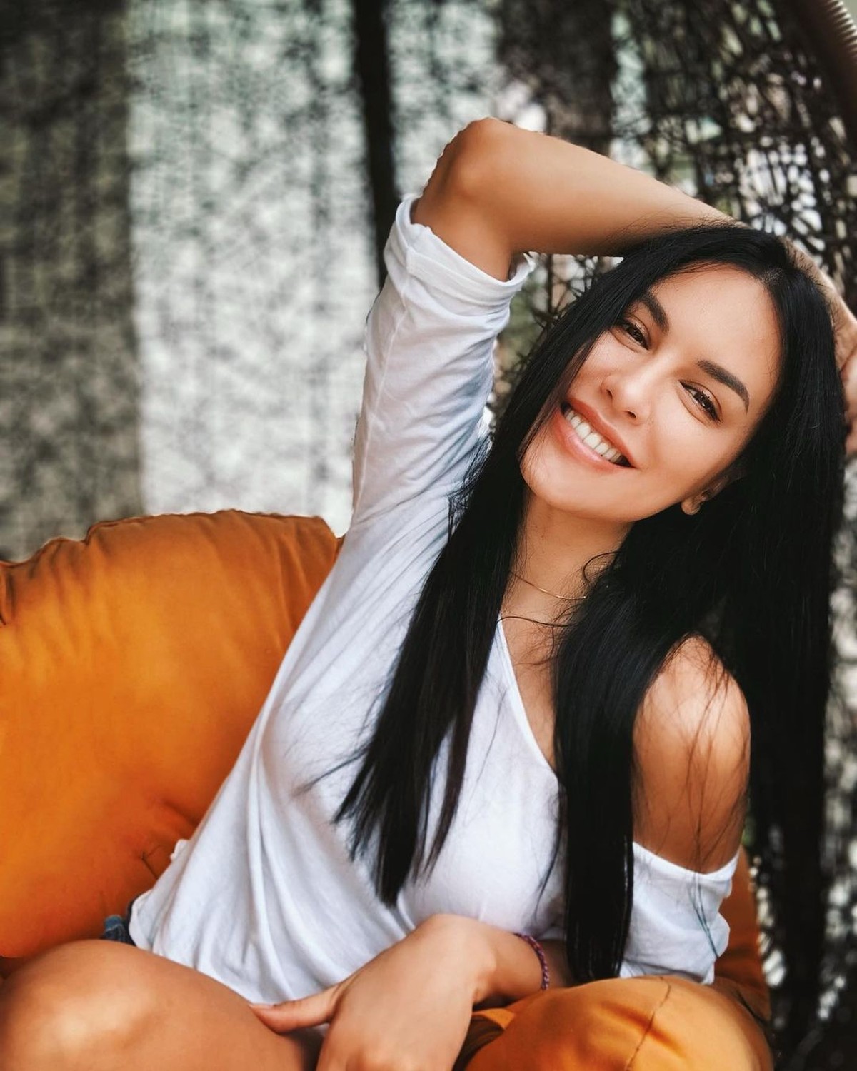 Sophia Latjuba belum lama ini mengaku tak memiliki rumah&period; Yuk kita lihat potret Sophia&excl;