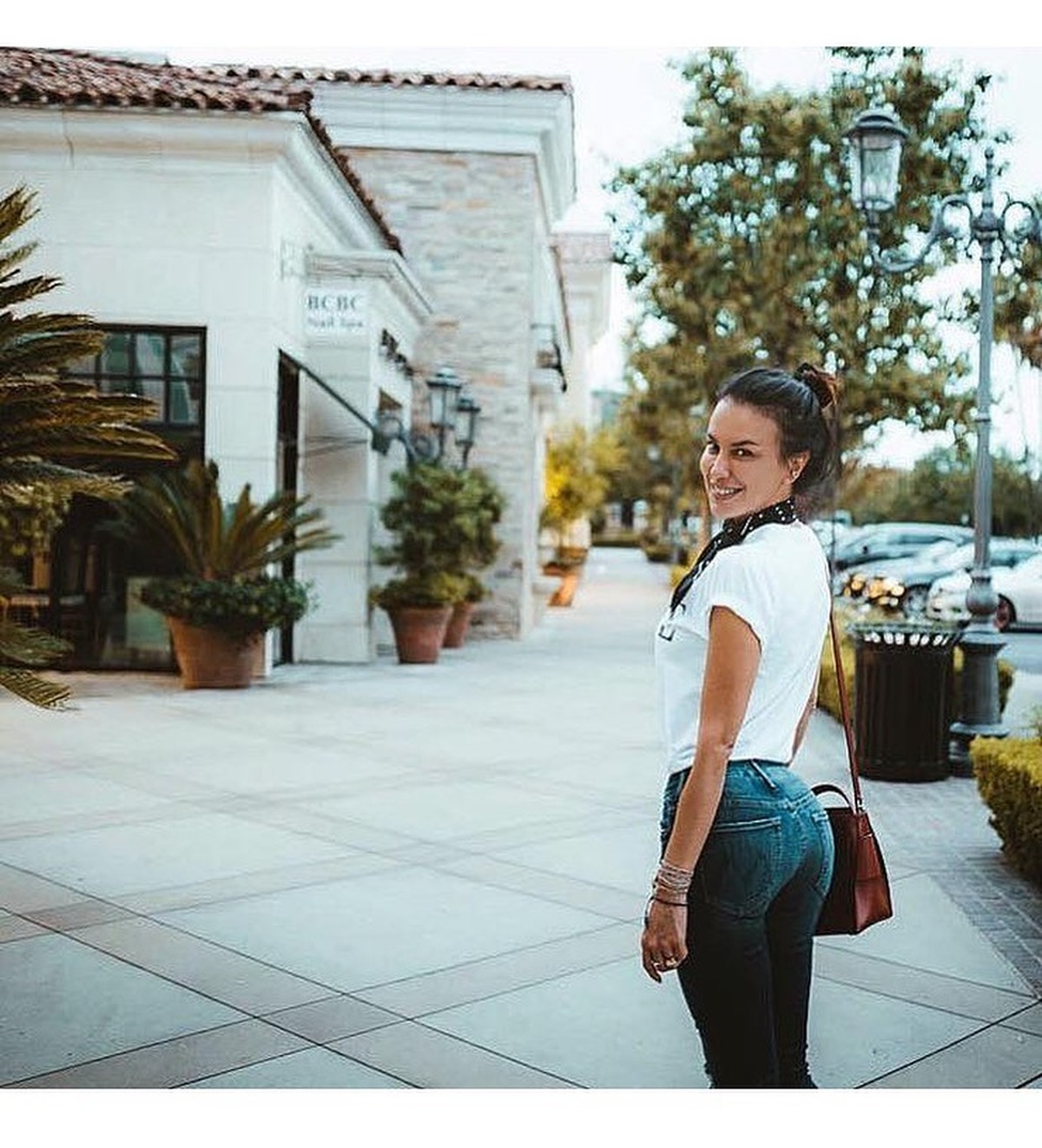 Sophia Latjuba belum lama ini mengaku tak memiliki rumah&period; Yuk kita lihat potret Sophia&excl;