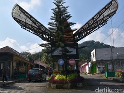 Slur, Saat Puncak Syawalan Hari Ini Wisata Linggoasri Tutup Lho
