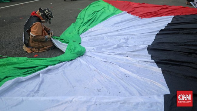 FOTO: Menyeru Solidaritas Buat Palestina di Depan Kedubes AS