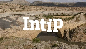 INTIP: 7 Jembatan Tertua di Dunia