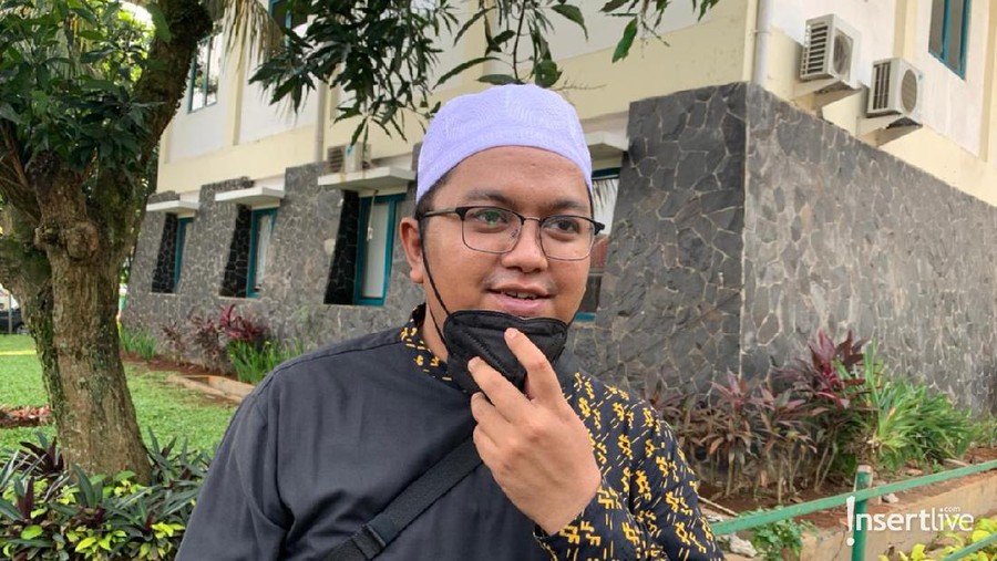 Manager Alvin Faiz