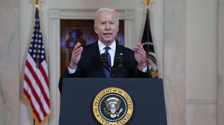 Presidden AS Joe Biden President Joe Biden speaks about a cease-fire between Israel and Hamas, in the Cross Hall of the White House, Thursday, May 20, 2021, in Washington. (AP Photo/Evan Vucci)