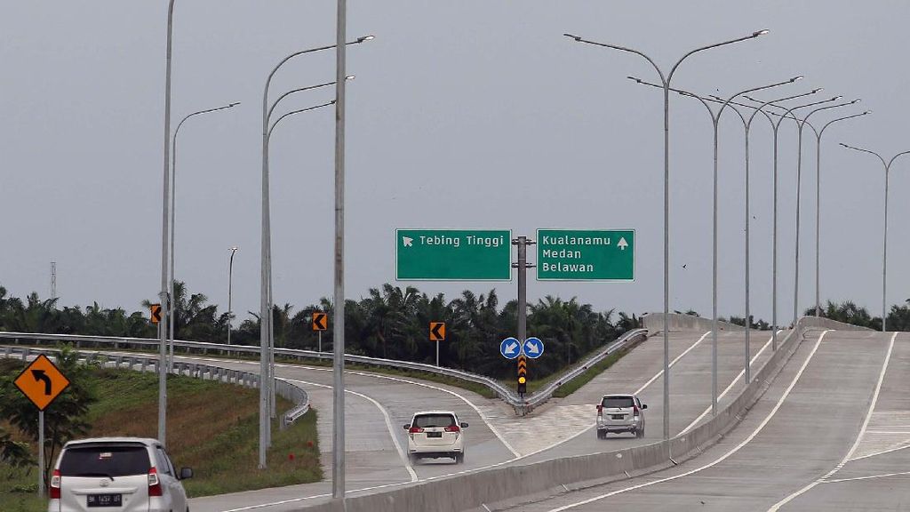 208 Ribu Kendaraan Padati Tol Kualanamu hingga H+1 Lebaran