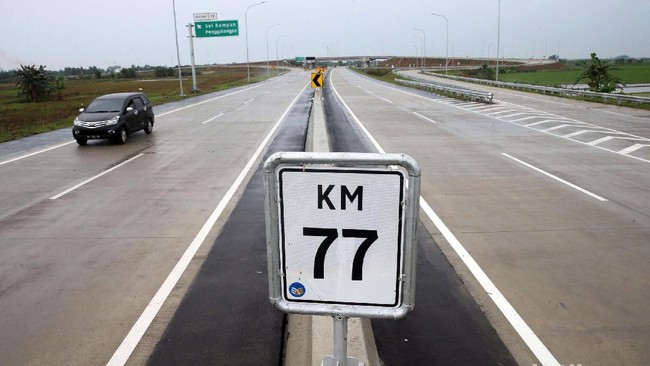 Tol Tol Medan-Kualanamu-Tebing Tinggi (MKTT) dan Belawan-Medan-Tanjung Morawa lengang pada H-3 Lebaran. Kendaraan bisa melaju 60 km per jam.