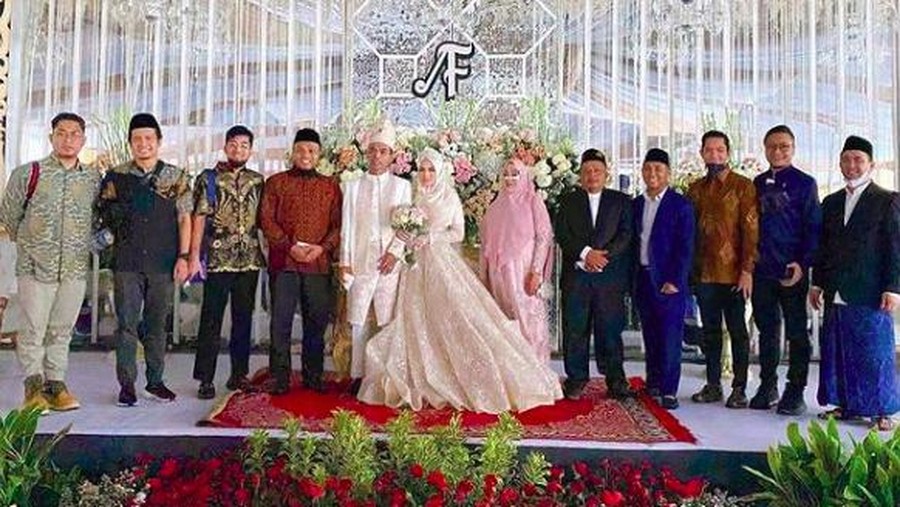 UAS suasana resepsi pernikahan uas