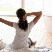 Libur Sehari Besoknya Sudah Masuk Kerja Lagi, Bingung Mau Diapakan? Intip 4 Ide Kegiatan Ini, Yuk!