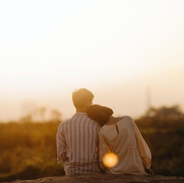 Cek, Ini Tanda-tanda Kamu dan Pasangan Cocok Menjalin Hubungan Pernikahan