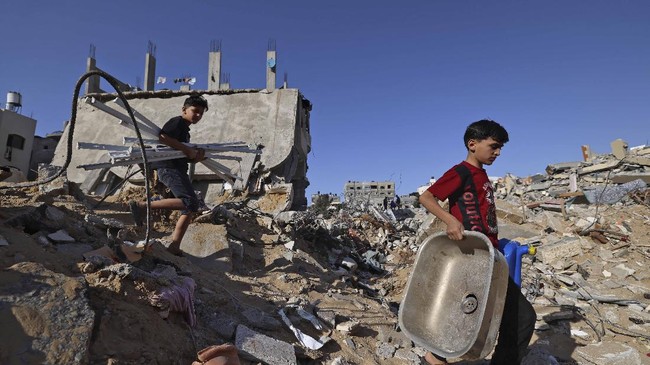 Kantor pemerintahan di Gaza akan mulai dibuka sejak Minggu (23/5) waktu setempat.