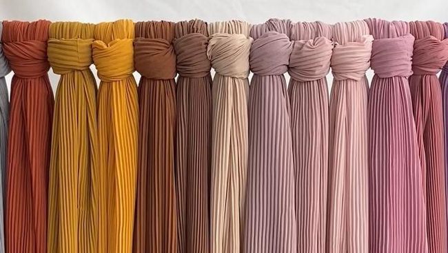 5 Cara Perawatan Pashmina Plisket yang Benar Agar Tahan Lama