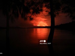 Meletus! Penampakan Semburan Lava Gunung Cumbre Vieja Spanyol