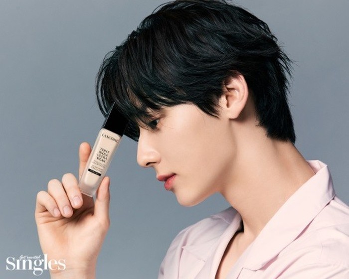 Pemotretan kali ini sekaligus akan menjadi cover majalah Singles edisi bulan Juni 2021 / foto: m.thesingle.co.kr