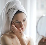 Sudah Rajin Pakai Skincare Tapi Masih Gak Ada Hasil, Ini 4 Kemungkinan Penyebabnya