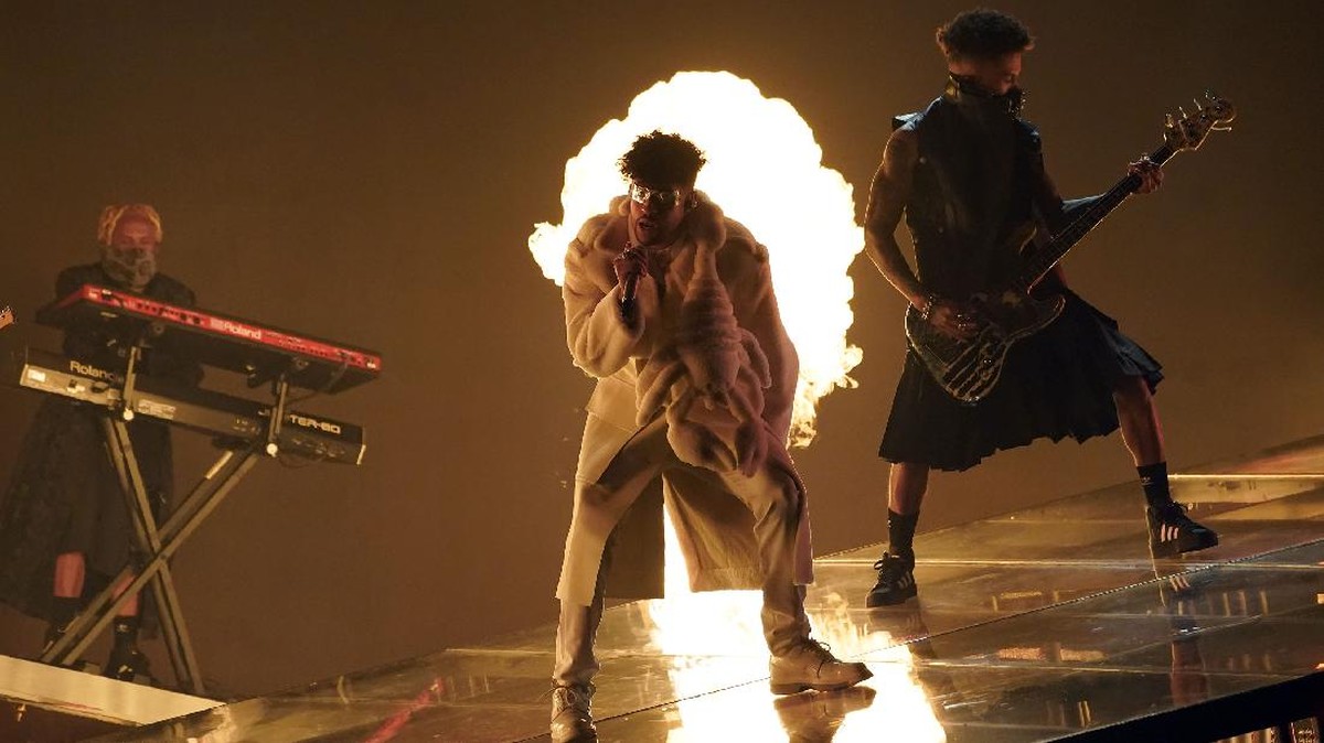 FOTO: Aksi Panggung Memukau di Billboard Music Awards 2021