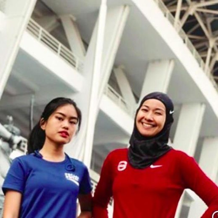 <p>Di waktu senggangnya, Alya juga sering mengabiskan waktu bersama Jani. Kompak banget! (Foto: Instagram @arohali)</p>