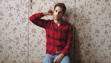 Lirik Lagu Bad Habit - Ben Platt